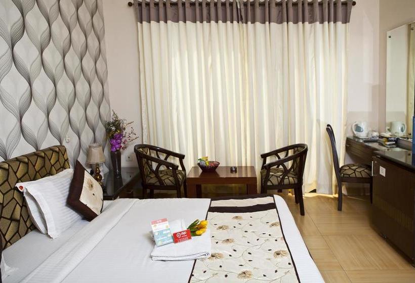 Hotel Oyo Premium Cyber Park Ii 8