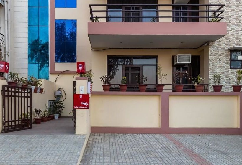 Hotel Oyo Flagship Artemis Hospital 12