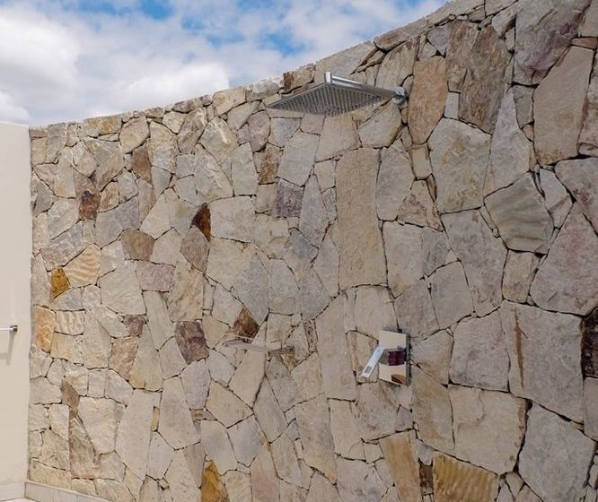 Africanos Country Estate 18