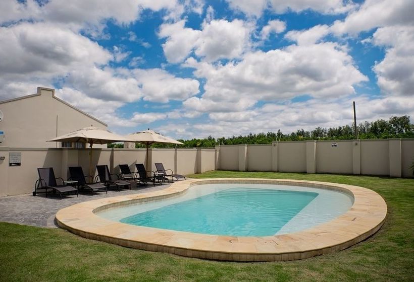 Africanos Country Estate 20