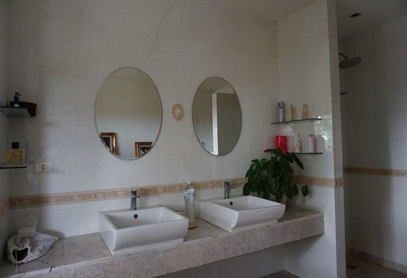 Hotel Ban Rim Nam Riverside Resort 20