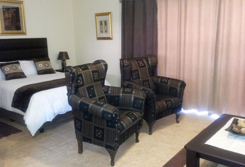 Pension Serenight Guesthouse 3