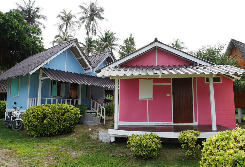 Pension Colorful Hut 3
