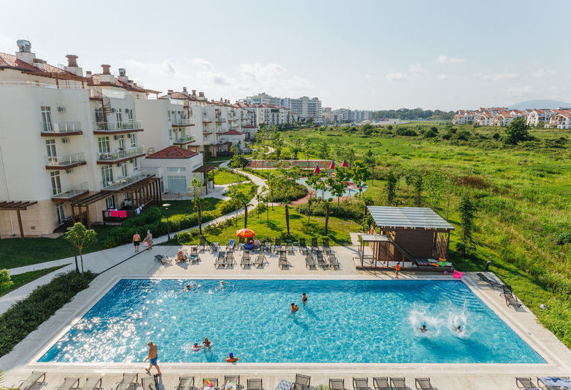 Imeretinskiy Aparthotel Zapovedniy Kvartal