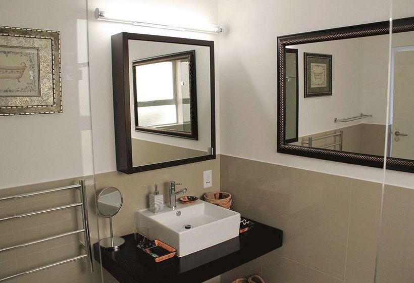 Bed and Breakfast Southern Comfort Guest Lodge 6