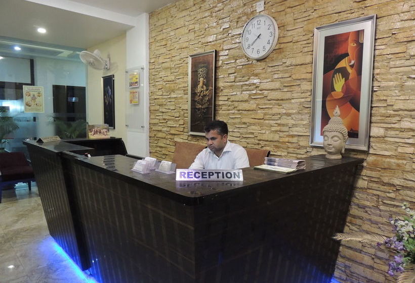 Hotel Yog Vashishth 4