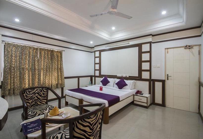Hotel Oyo Rooms Sr Nagar Extension 1