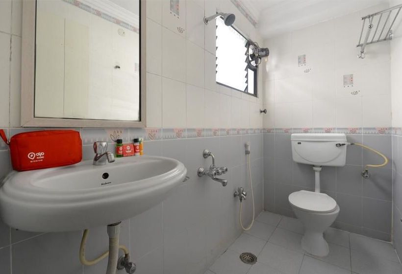 Hotel Oyo Rooms Sr Nagar Extension 17