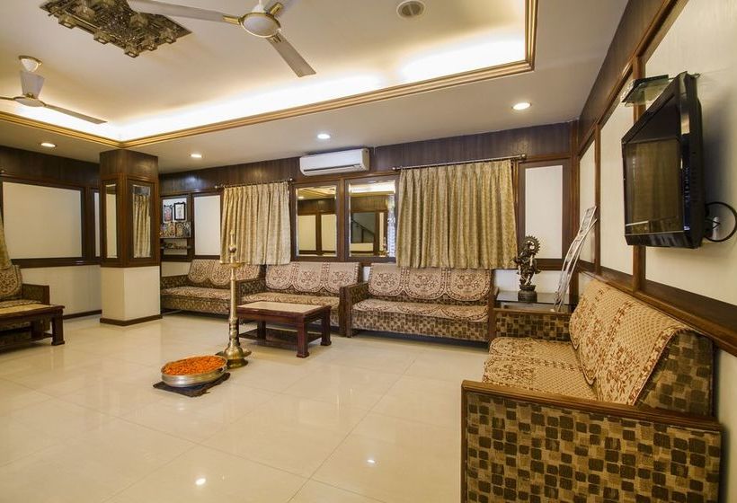 Hotel Oyo Rooms Sr Nagar Extension 7