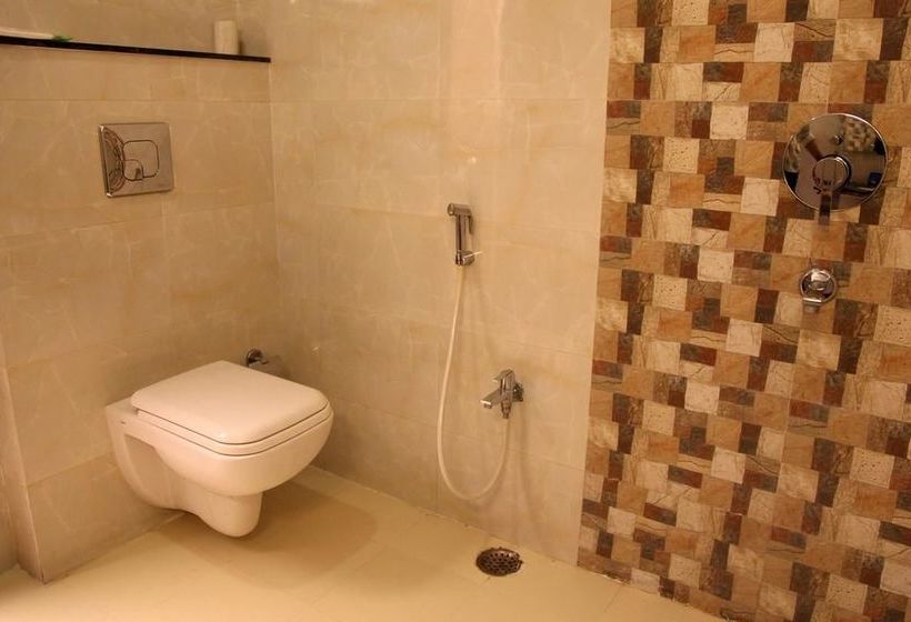 Hotel Oyo Premium Near Sankat Mochan Mandir 17