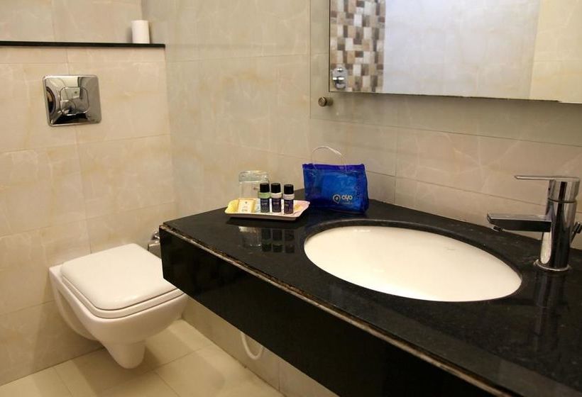 Hotel Oyo Premium Near Sankat Mochan Mandir 18