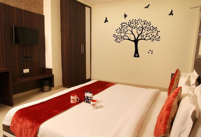 Hotel Oyo Premium Near Sankat Mochan Mandir 8