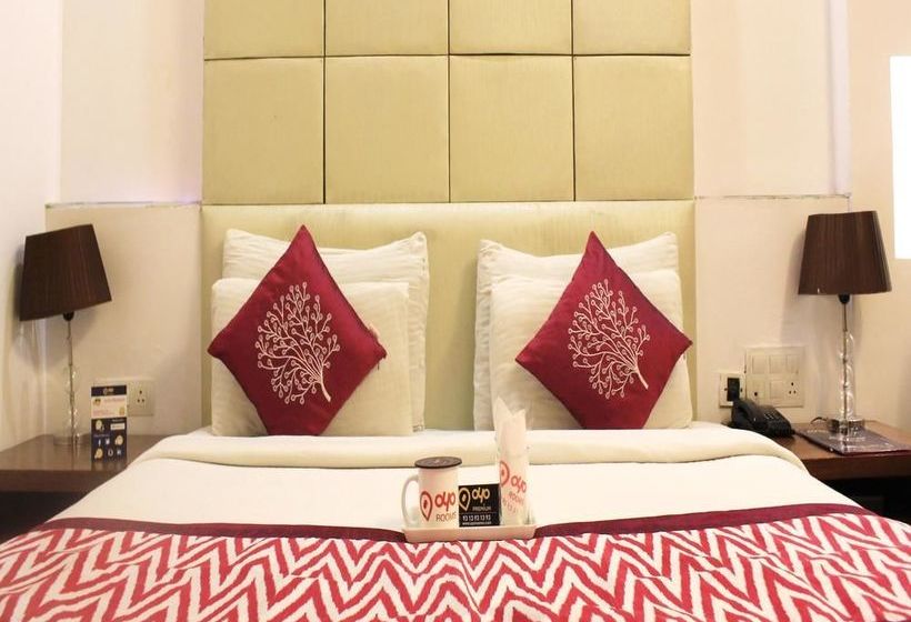 Hotel Oyo Premium Neelam Chowk 19