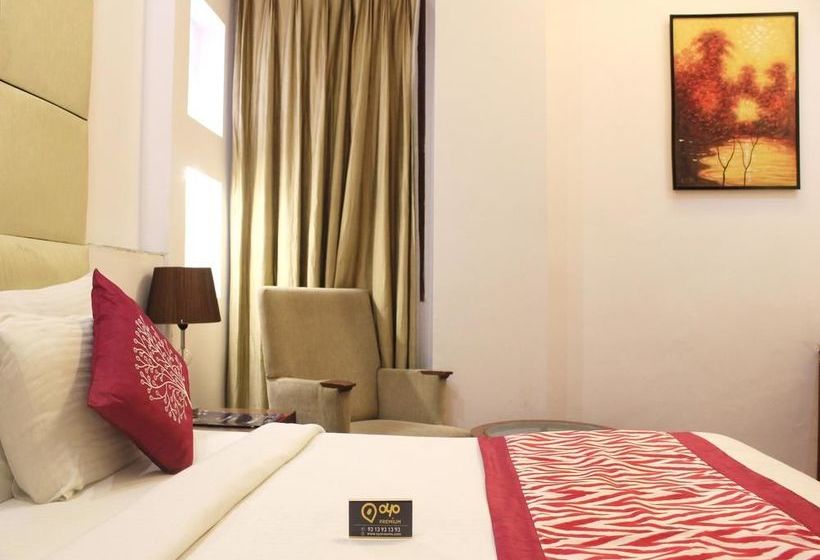 Hotel Oyo Premium Neelam Chowk 20