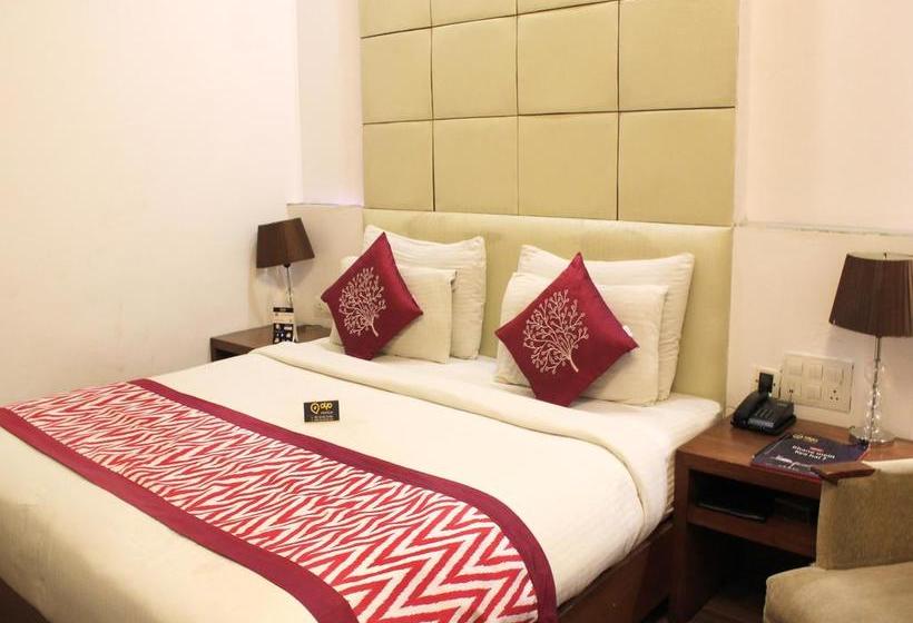 Hotel Oyo Premium Neelam Chowk 8