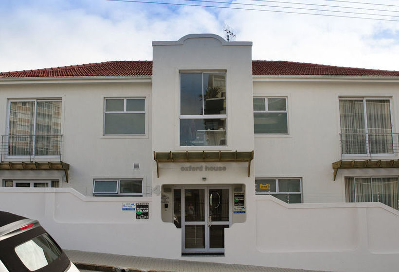 Oxford House 16