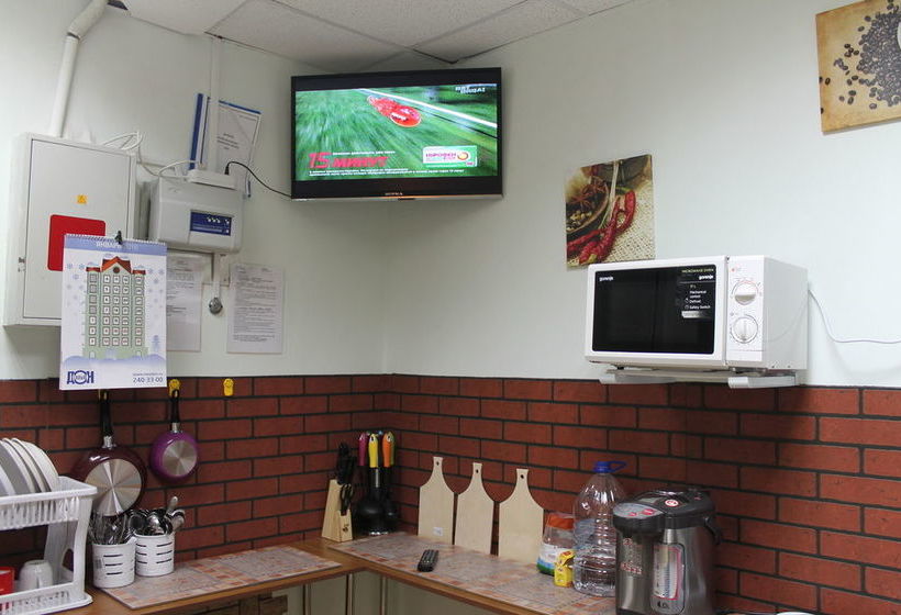 Hostel Mobi House Na Leninskoy 11