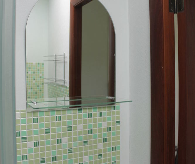 Hostel Mobi House Na Leninskoy 4