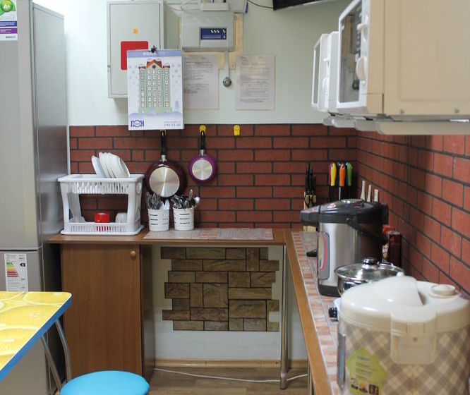 Hostel Mobi House Na Leninskoy 7