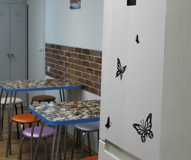 Hostel Mobi House Na Leninskoy 8