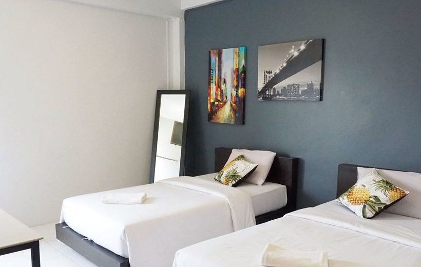 Hostel The Color Express Hotel 10