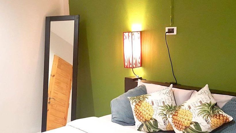 Hostel The Color Express Hotel 11