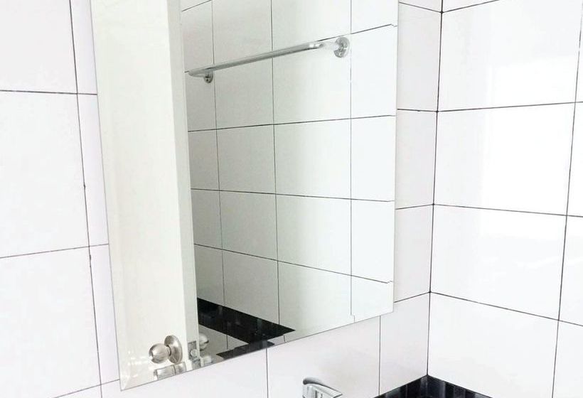 Hostel The Color Express Hotel 4