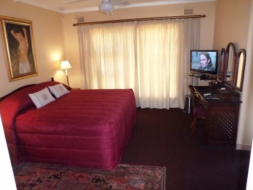 Pension Kingston Place Guesthouse 2