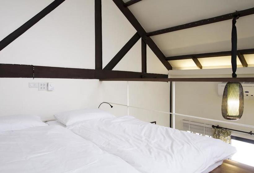 Hotel Baan Luang Rajamaitri Historic Inn 9