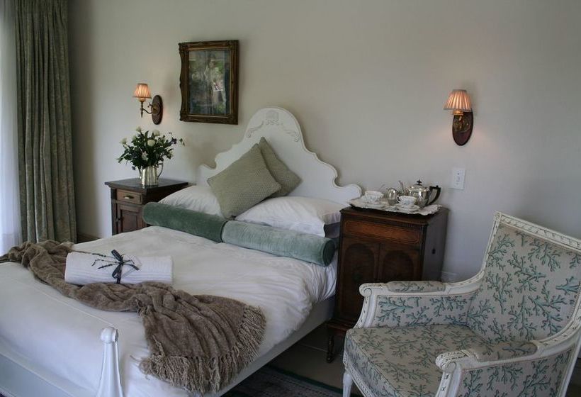 Bed and Breakfast Burkleigh House 12