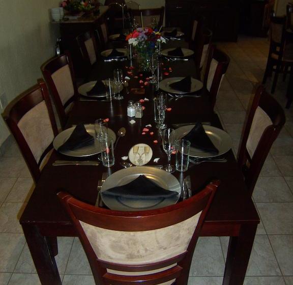 Hotel Hoyohoyo Chartwell Lodge 17