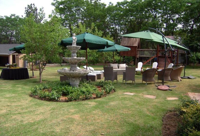 Hotel Hoyohoyo Chartwell Lodge 5