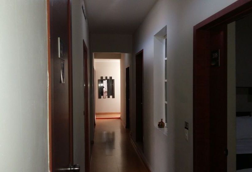 Hotel Oyo Rooms Sikanderpur Metro 12