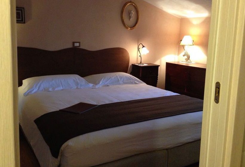 Hotel Oyo Rooms Heritage District 4