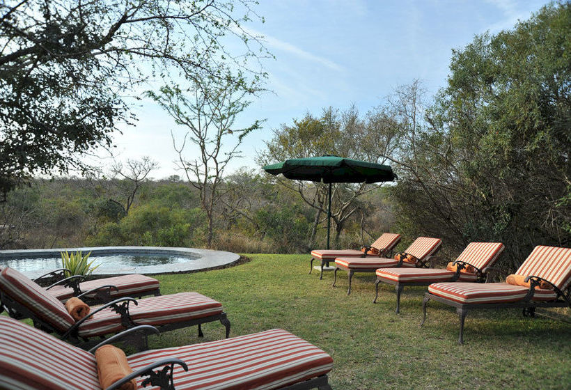 Hotel Waterbuck Game Lodge 6