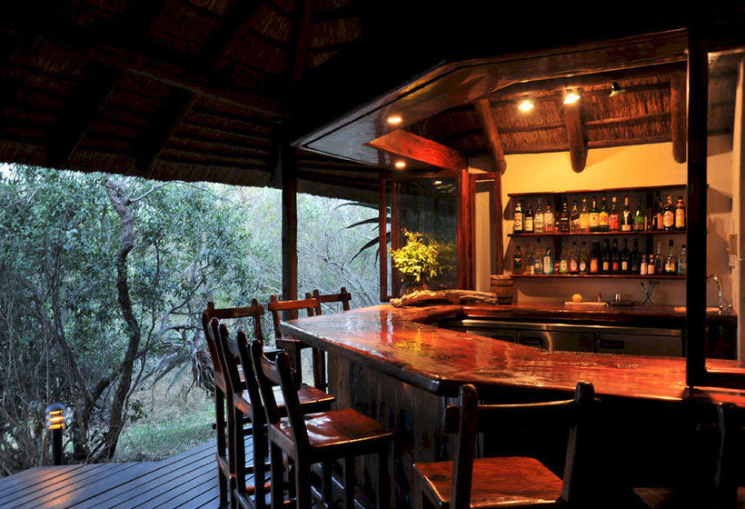 Hotel Waterbuck Game Lodge 8
