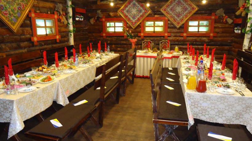 Petrov Dvor Hotel 10