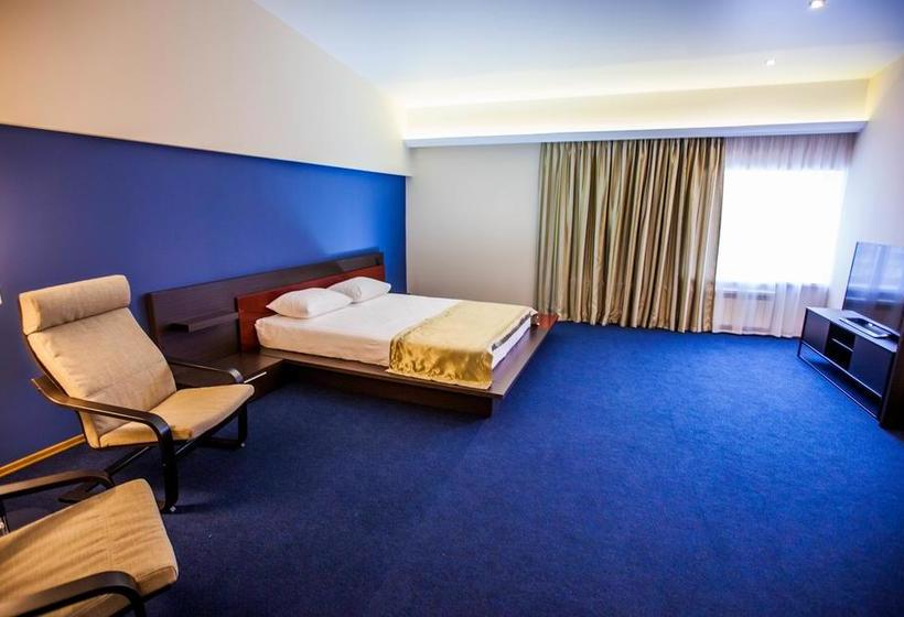 Hotel Khoroshie Lyudi Tomsk