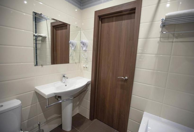 Hotel Khoroshie Lyudi 11