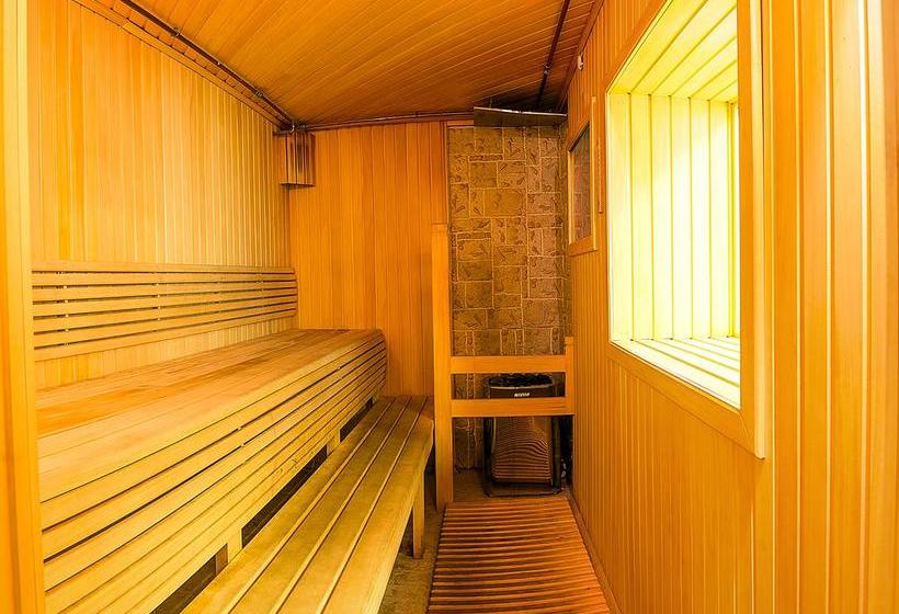 Hotel Complex Versailles 1