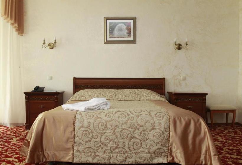 Hotel Complex Versailles 14