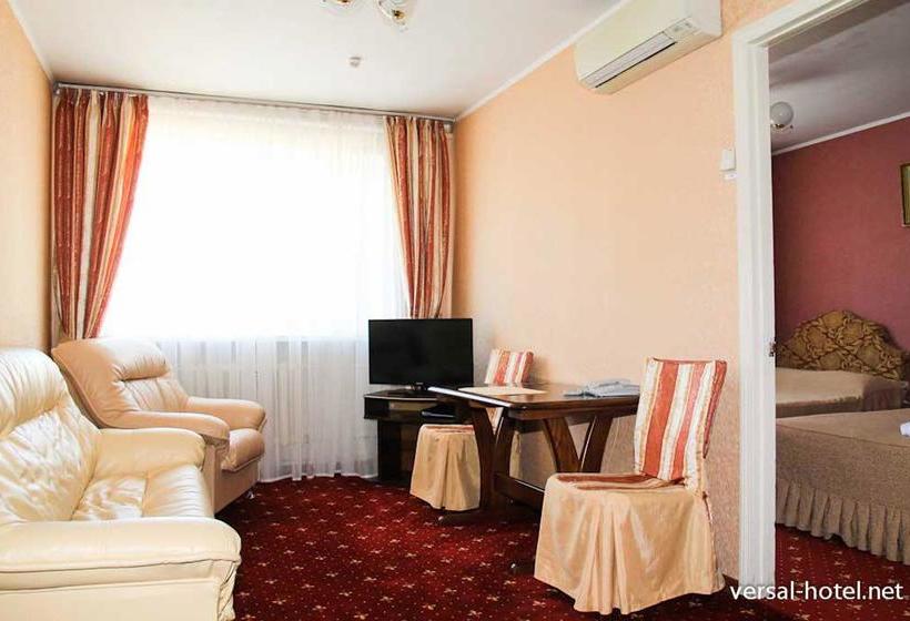 Hotel Complex Versailles 18