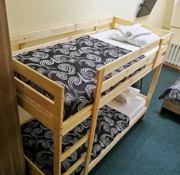 Hotel Berison Kamala 12