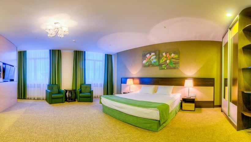 Reston Hotel & Spa 17