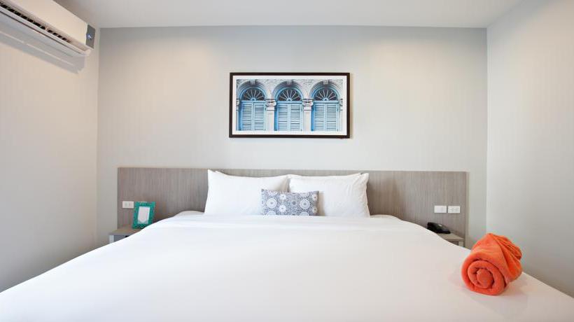 Hotel Recenta Phuket Suanluang 1