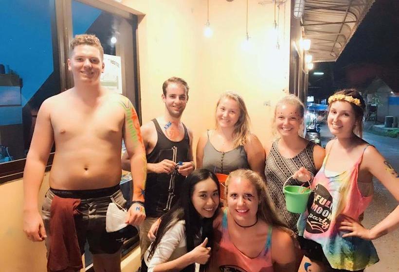 Sleep Tight Hostel at Koh Phangan Surat Thani