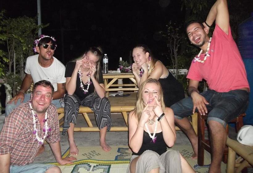 Sleep Tight Hostel at Koh Phangan 20