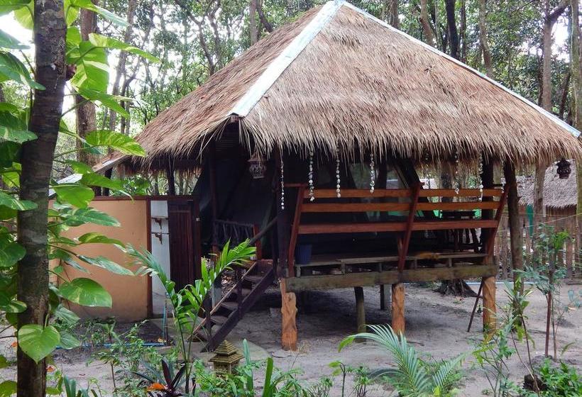 Jj Beach Resort & Jj Seafood 1