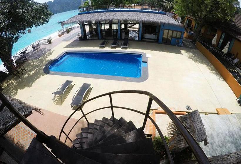 Phi Phi Long Beach Resort & Villa 11