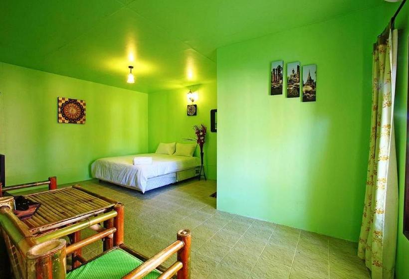 Resort Pp Red Tuna Hut 11